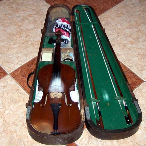 El Stradivarius de tiu Agustu del año  1715