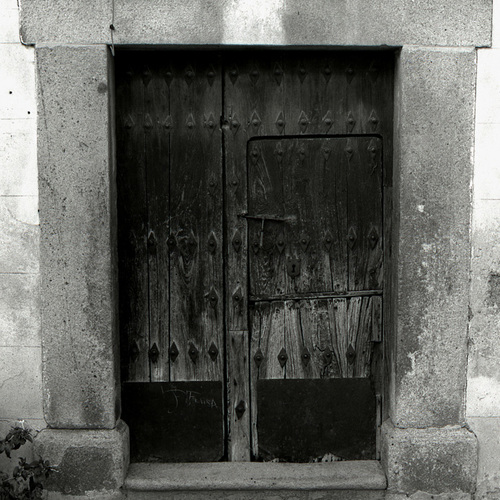 155-Puerta-de-Juan-Barrera-1970-1985
