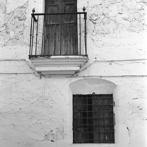 283-Ventana-y-balcon-1970-1985