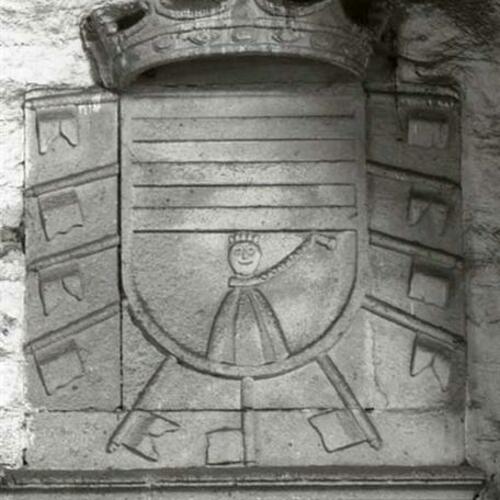 Escudos del convento