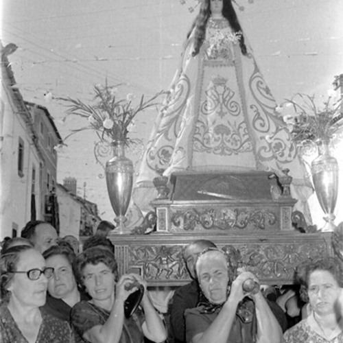 Las andas de la Virgen 1971