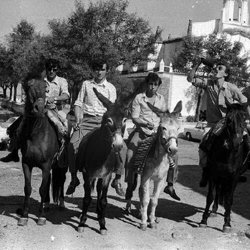 Los romeros a caballo 1972