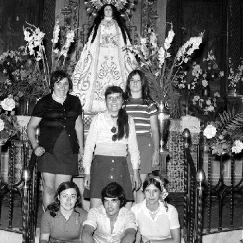 Amigos y amigas en Altagracia de 1973