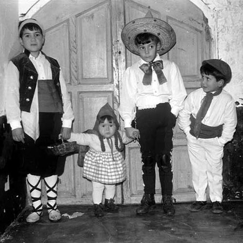 Maños, vascos, mejicanos y caperucita 1969