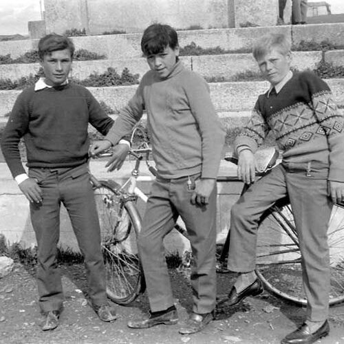 En la cruz con la bici 1969