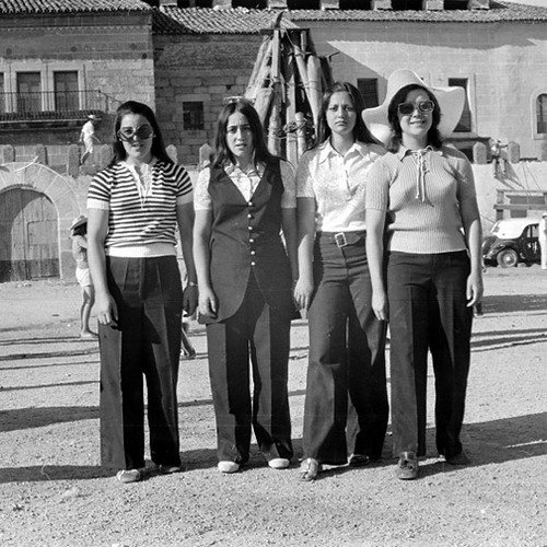 Amigas toros 1971