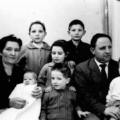 Familia numerosa diciembre de 1964