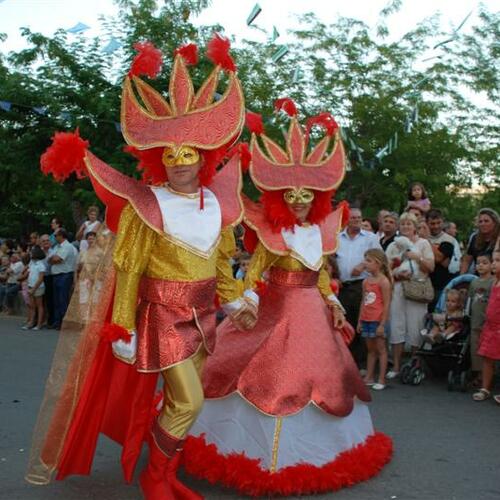 Primer desfile de carnaval en Agosto 20077