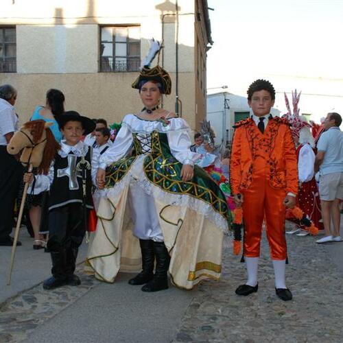 Primer desfile de carnaval en Agosto 200725