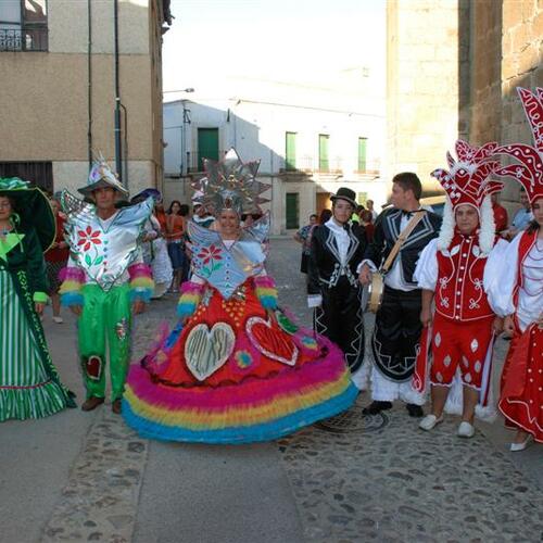 Primer desfile de carnaval en Agosto 200722