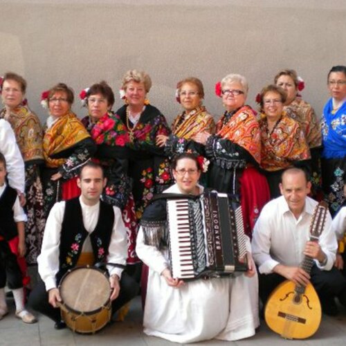 coros y danzas flor de jara 2