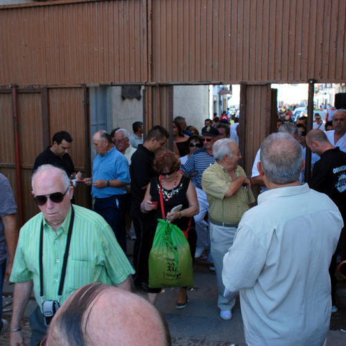 la entrada a la plaza 2010