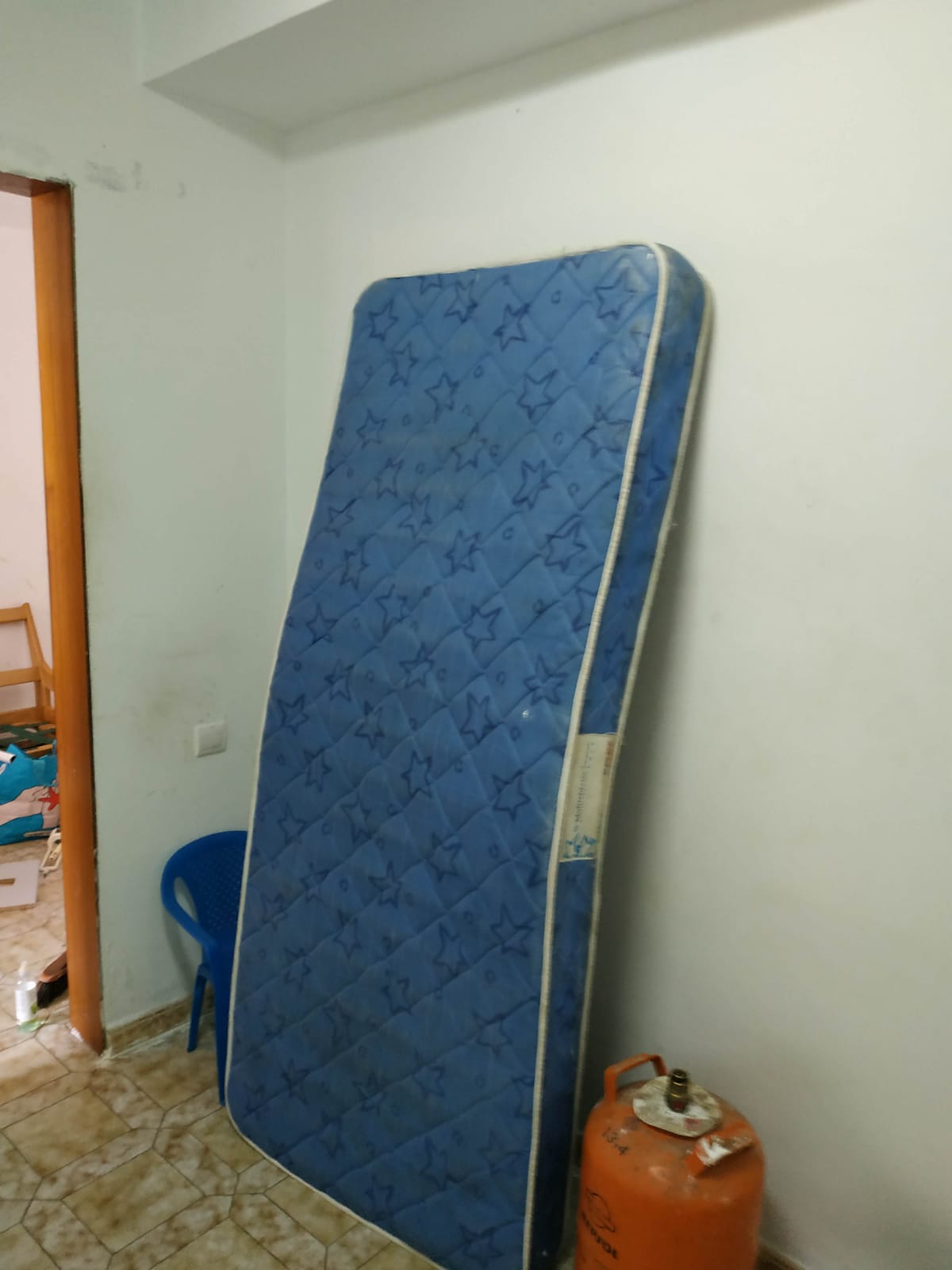 Empresa de vaciado de pisos y recogida de muebles en El Lloar | ¡Elimine el desorden hoy!