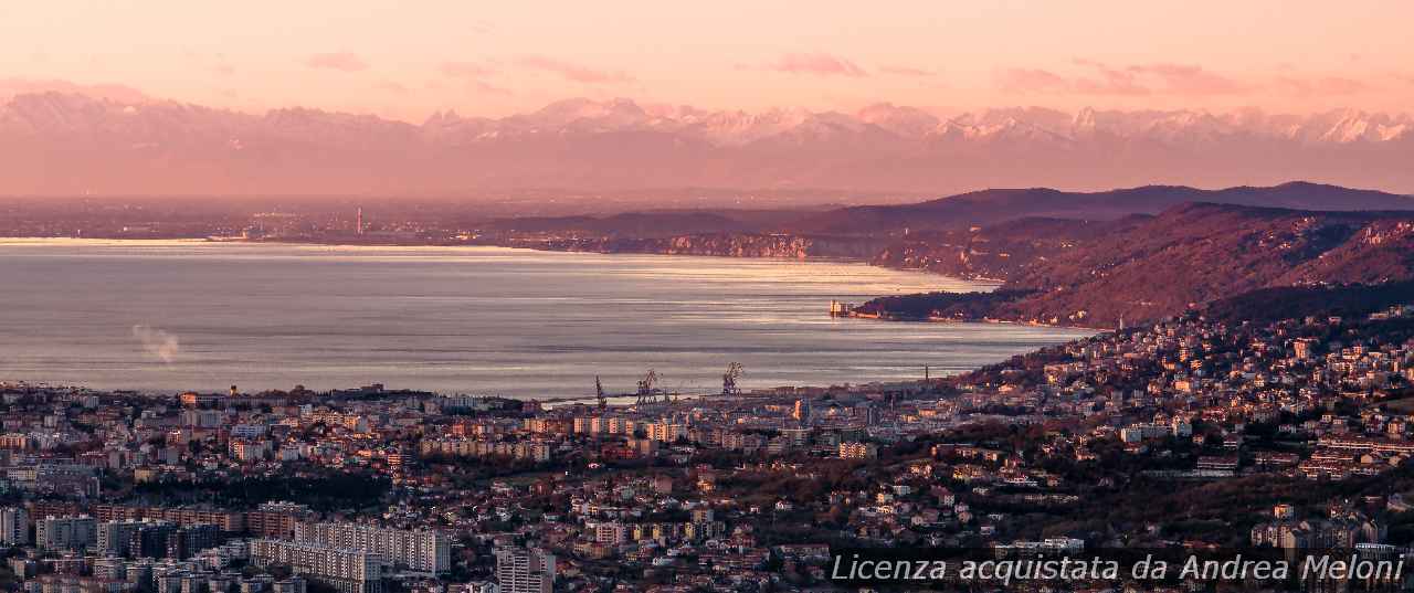 meteo-trieste:-domani-previsto-tempo-poco-nuvoloso,-ventoso-a-tratti,-poi-nuvoloso-con-rovesci
