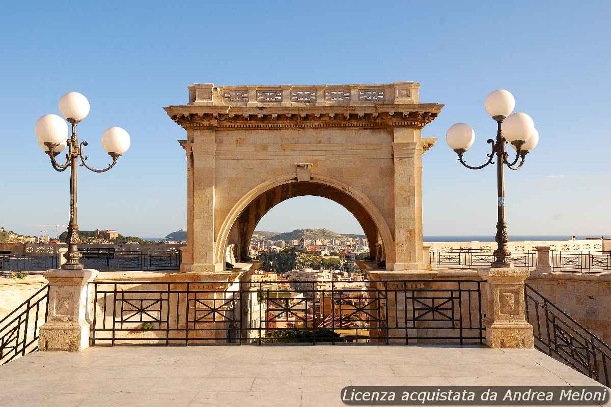 meteo-cagliari:-previsioni-per-oggi-indicano-cielo-poco-nuvoloso,-vento-e-successiva-serenita-con-raffiche-di-vento-intermittenti.