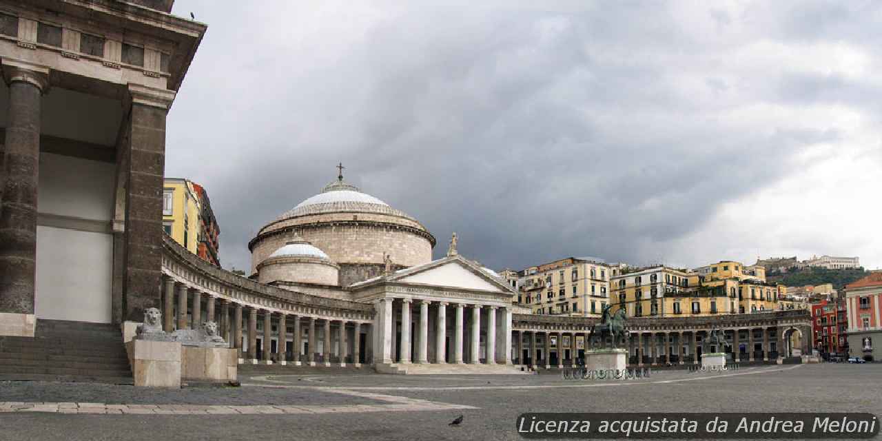 meteo-napoli:-previsioni-di-nubi-sparse,-piovaschi-e-vento,-seguiti-da-cielo-poco-nuvoloso.