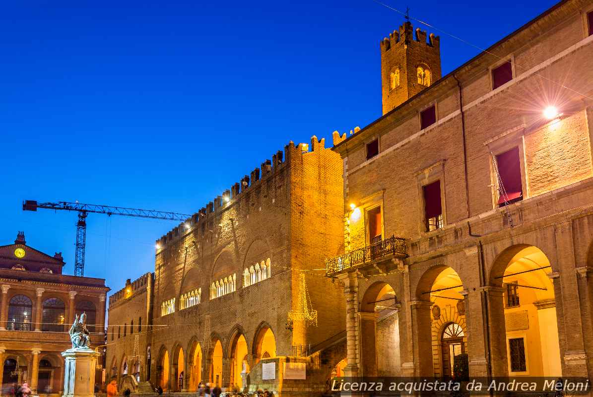 meteo-rimini:-domani-previsti-temporali-e-cielo-molto-nuvoloso,-con-vento-forte-successivamente,-si-prevede-un-cielo-poco-nuvoloso-con-vento-intermittente.
