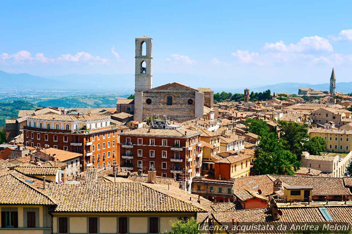 Meteo Perugia: domani previsto un cielo quasi sereno, seguito da sereno
