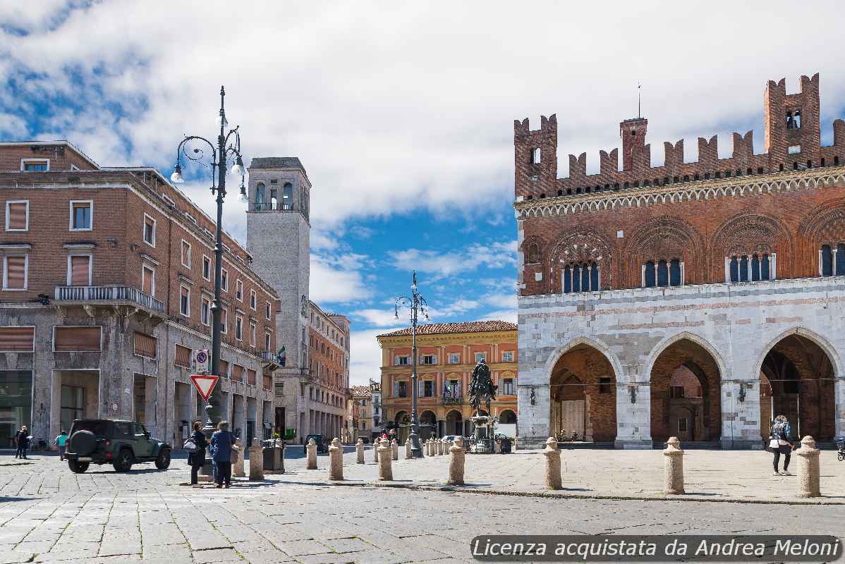 meteo-piacenza:-oggi-sereno,-poi-poco-nuvoloso-con-temporali,-ventoso-a-tratti