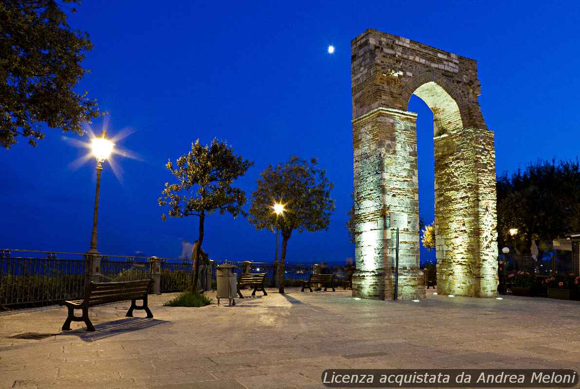 meteo-ancona-oggi-poco-nuvoloso,-ventoso,-poi-poco-nuvoloso,-ventoso-a-tratti