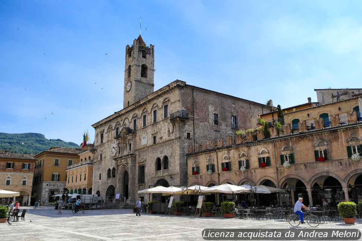 meteo-ascoli-piceno:-previsioni-indicano-cielo-poco-nuvoloso-seguito-da-condizioni-quasi-serene-per-oggi