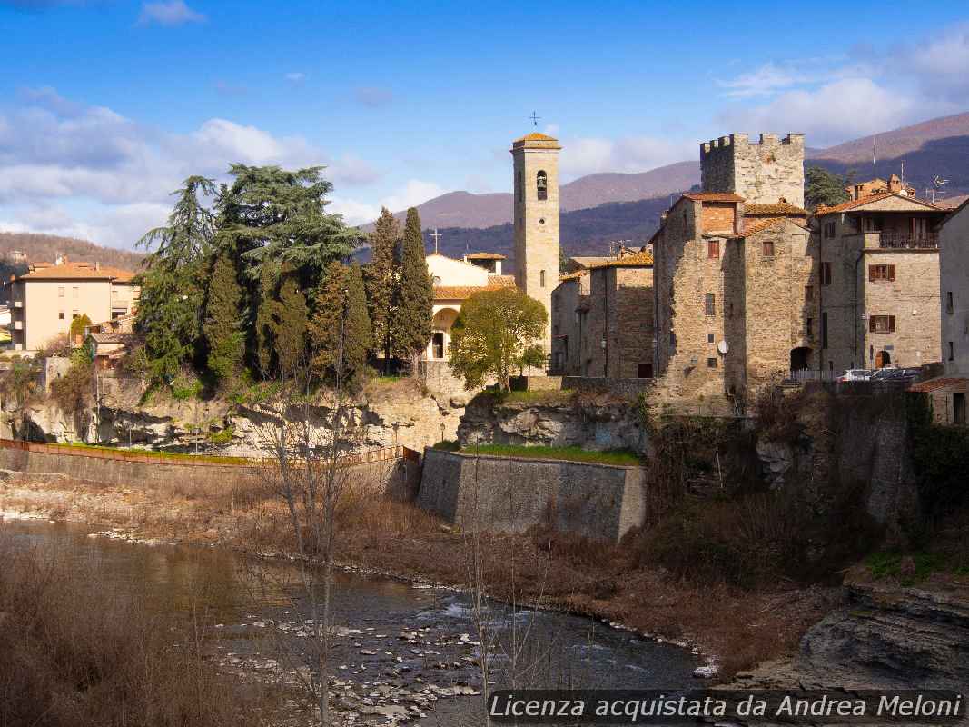 meteo-arezzo-domani-sereno,-ventoso-a-tratti,-poi-sereno