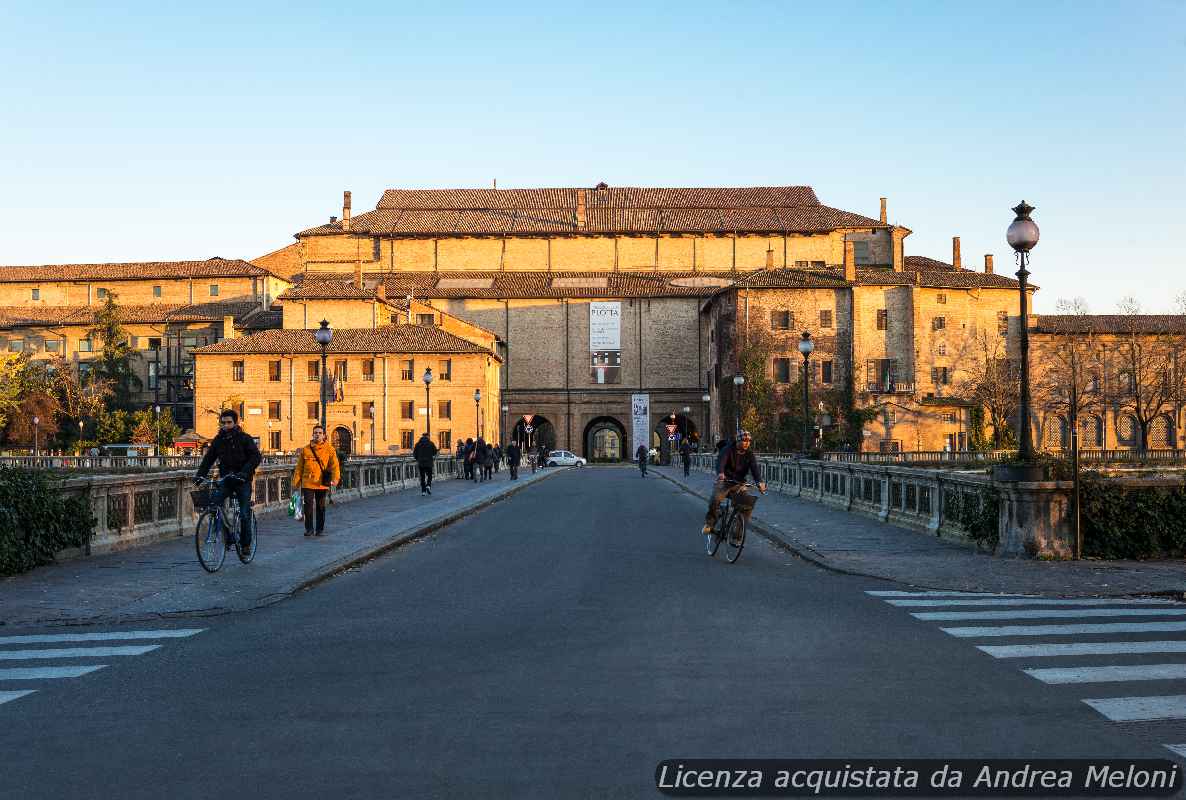 meteo-parma-oggi-poco-nuvoloso,-poi-nubi-sparse,-ventoso-a-tratti