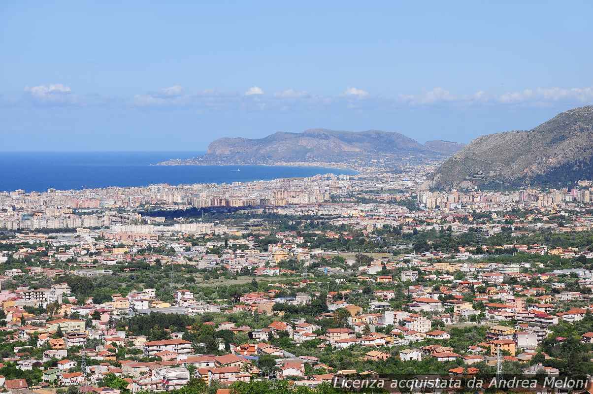“meteo-palermo:-giornata-quasi-serena,-ma-attenzione-ai-rovesci-in-arrivo!”
