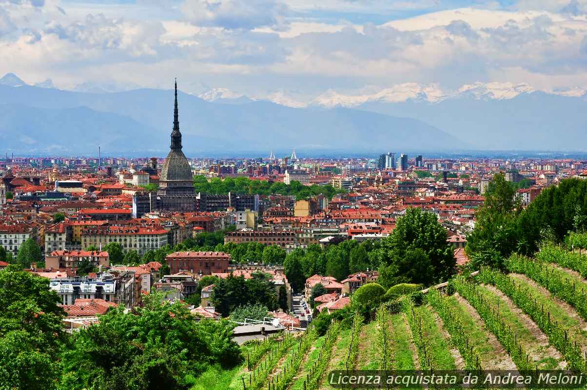 “Meteo Torino: domani nuvoloso, ma attesi sprazzi di sereno”