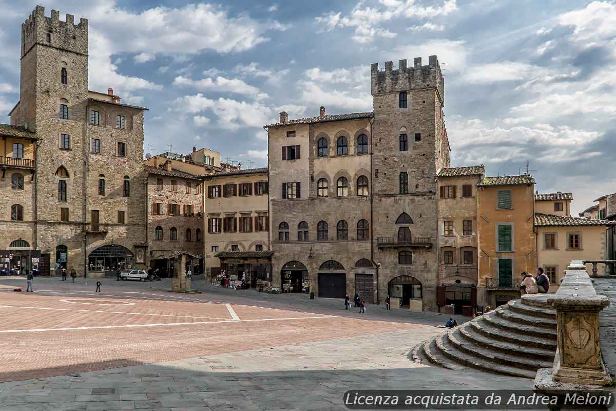 meteo-arezzo-domani-poco-nuvoloso,-ventoso-a-tratti,-poi-nubi-sparse