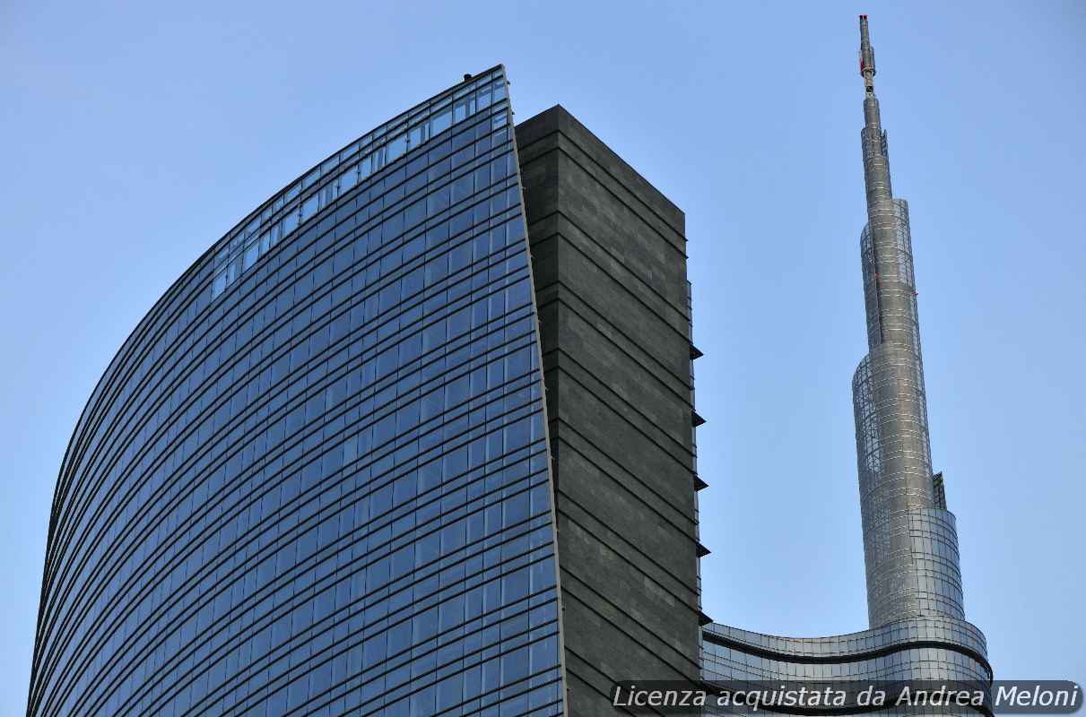 “meteo-milano:-tra-piovaschi-e-rovesci,-il-sole-lotta-per-farsi-spazio”