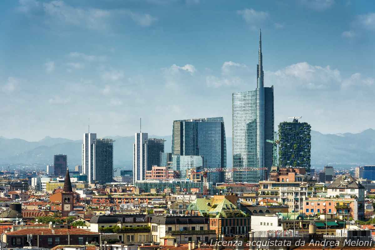 “meteo-milano:-tra-piovaschi-e-nubi-sparse,-arriva-il-maltempo”