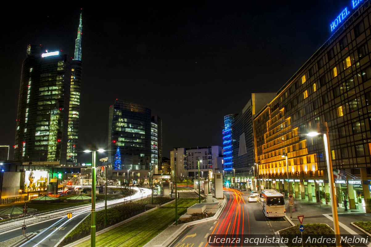 “meteo-milano:-tra-nubi-sparse-e-rovesci,-ecco-la-previsione-dei-prossimi-giorni”