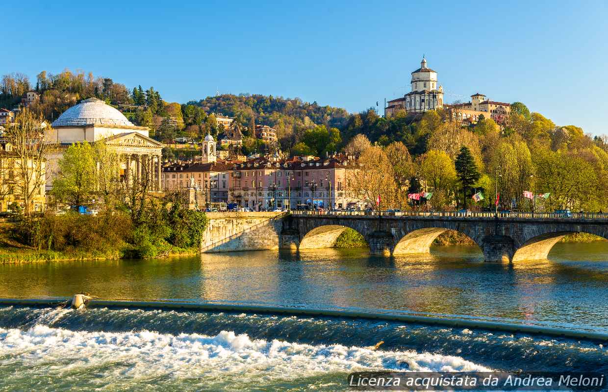 “meteo-torino:-giornate-di-sole-in-arrivo,-seguite-da-leggera-nuvolosita”