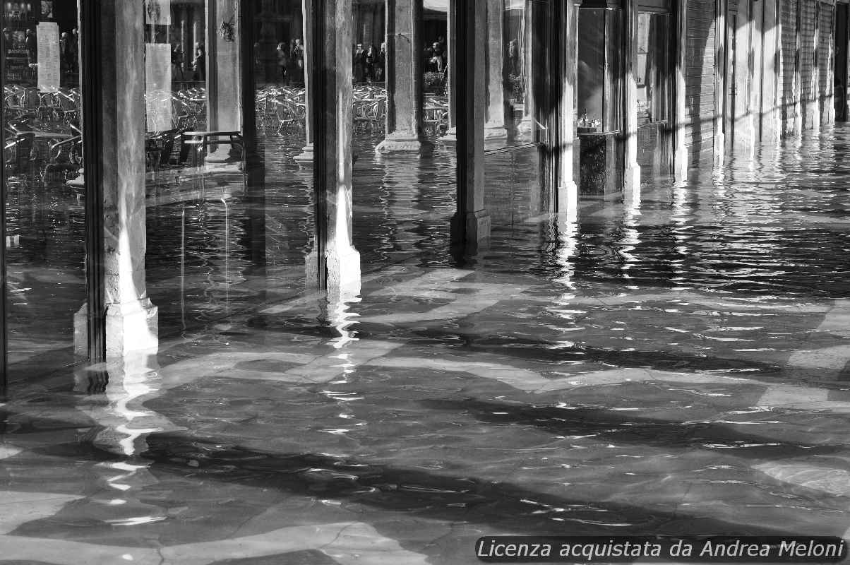 meteo-venezia:-domani-nuvoloso-con-piovaschi,-poi-nuvoloso-con-rovesci