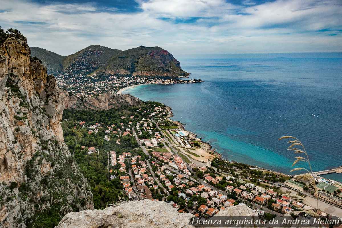 Meteo Palermo: domani poco nuvoloso, ventoso a tratti, poi quasi sereno
