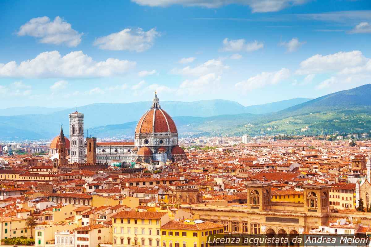Meteo Firenze: domani nuvoloso con piovaschi, poi molto nuvoloso con pioviggine