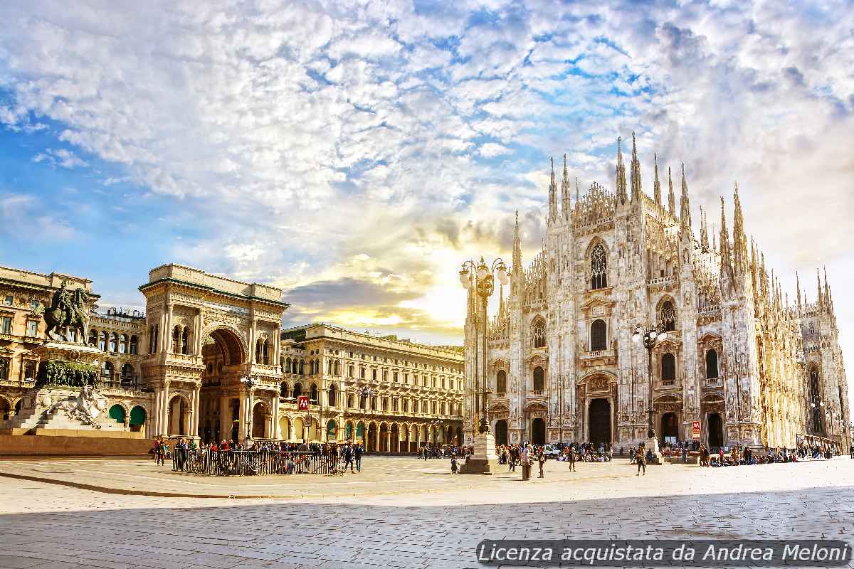 meteo-milano:-nubi-sparse-oggi,-seguite-da-foschia-leggera
