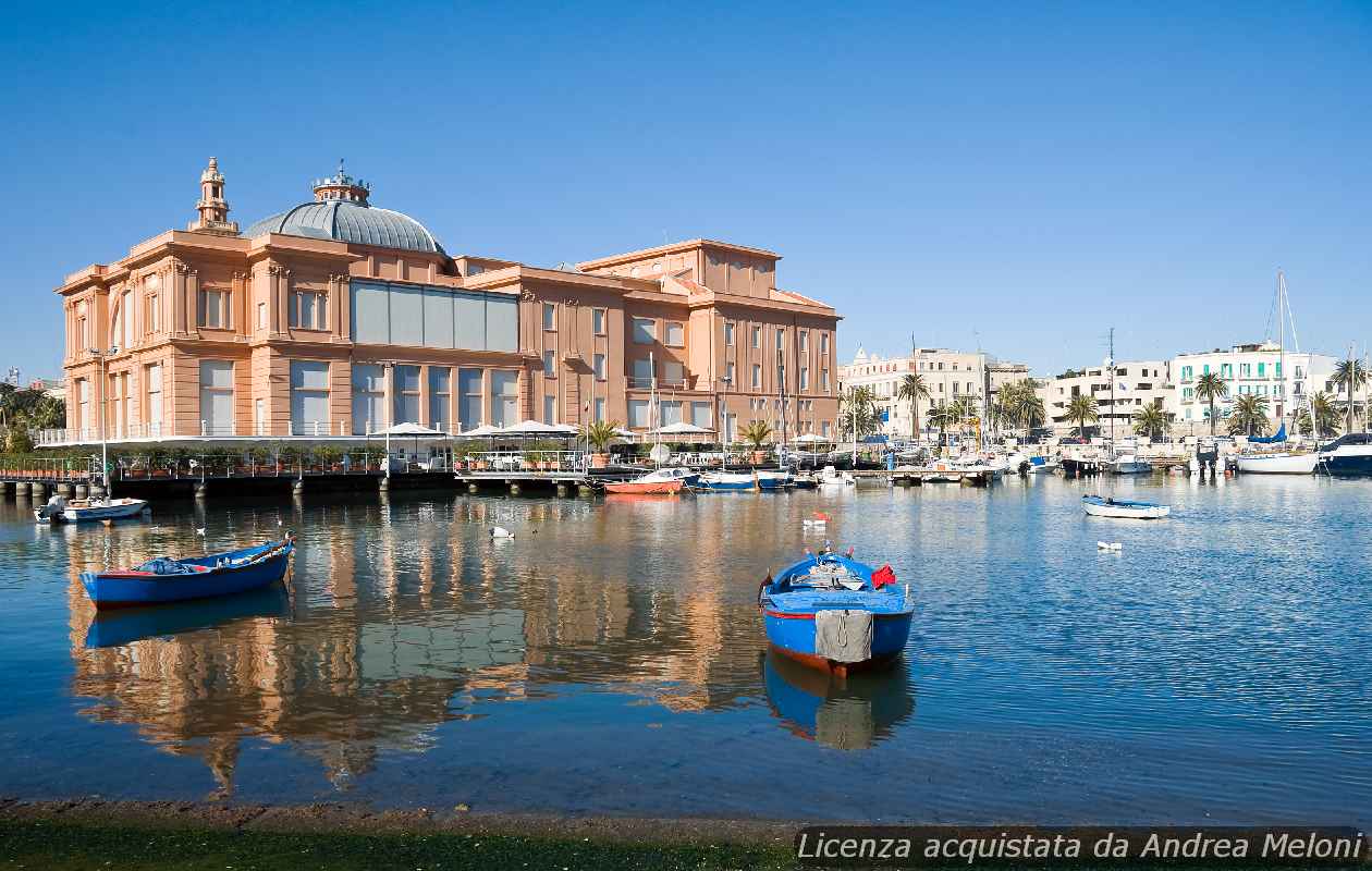 meteo-bari:-domani-nuvoloso-con-rovesci,-ventoso,-poi-nubi-sparse