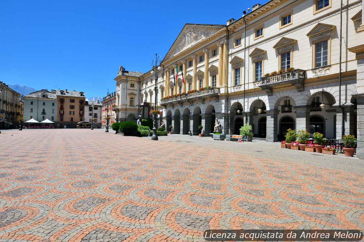 Meteo Aosta: sereno domani, poi quasi sereno, ventoso a tratti