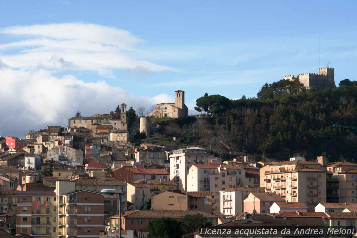 meteo-campobasso:-nubi-sparse-domani,-poi-nuvoloso-con-rovesci-di-neve-e-vento-intenso