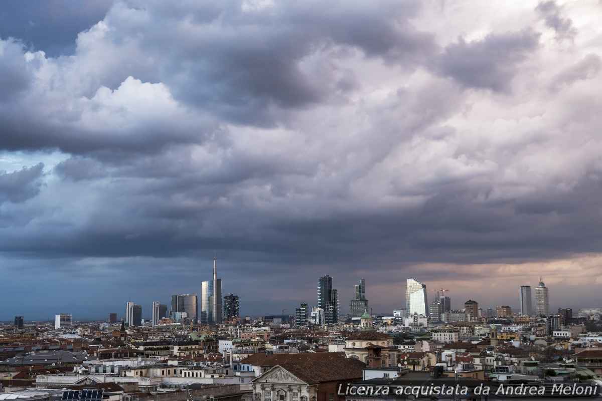meteo-milano:-da-poco-nuvoloso-a-sereno,-ventoso-a-tratti