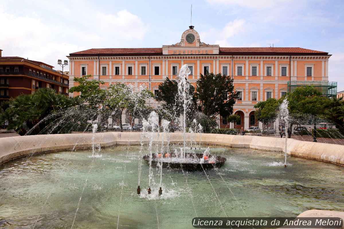 Meteo Campobasso: domani nuvoloso con piovaschi, ventoso a tratti, poi poco nuvoloso con rovesci, ventoso