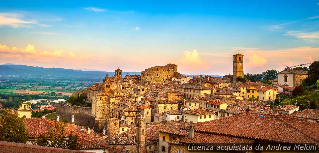 meteo-arezzo:-domani-nuvoloso-con-pioviggine,-ventoso-a-tratti,-poi-poco-nuvoloso-con-piovaschi,-molto-ventoso