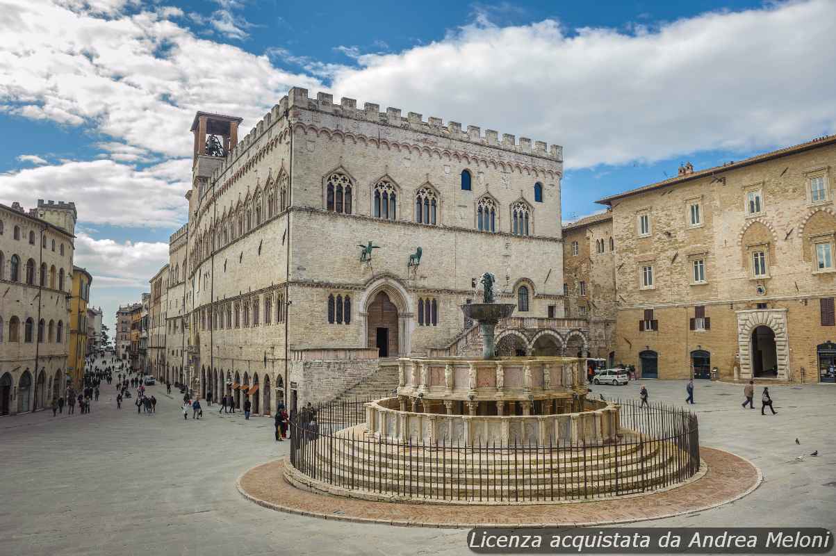 Meteo Perugia: domani nuvoloso, poi molto nuvoloso con rovesci