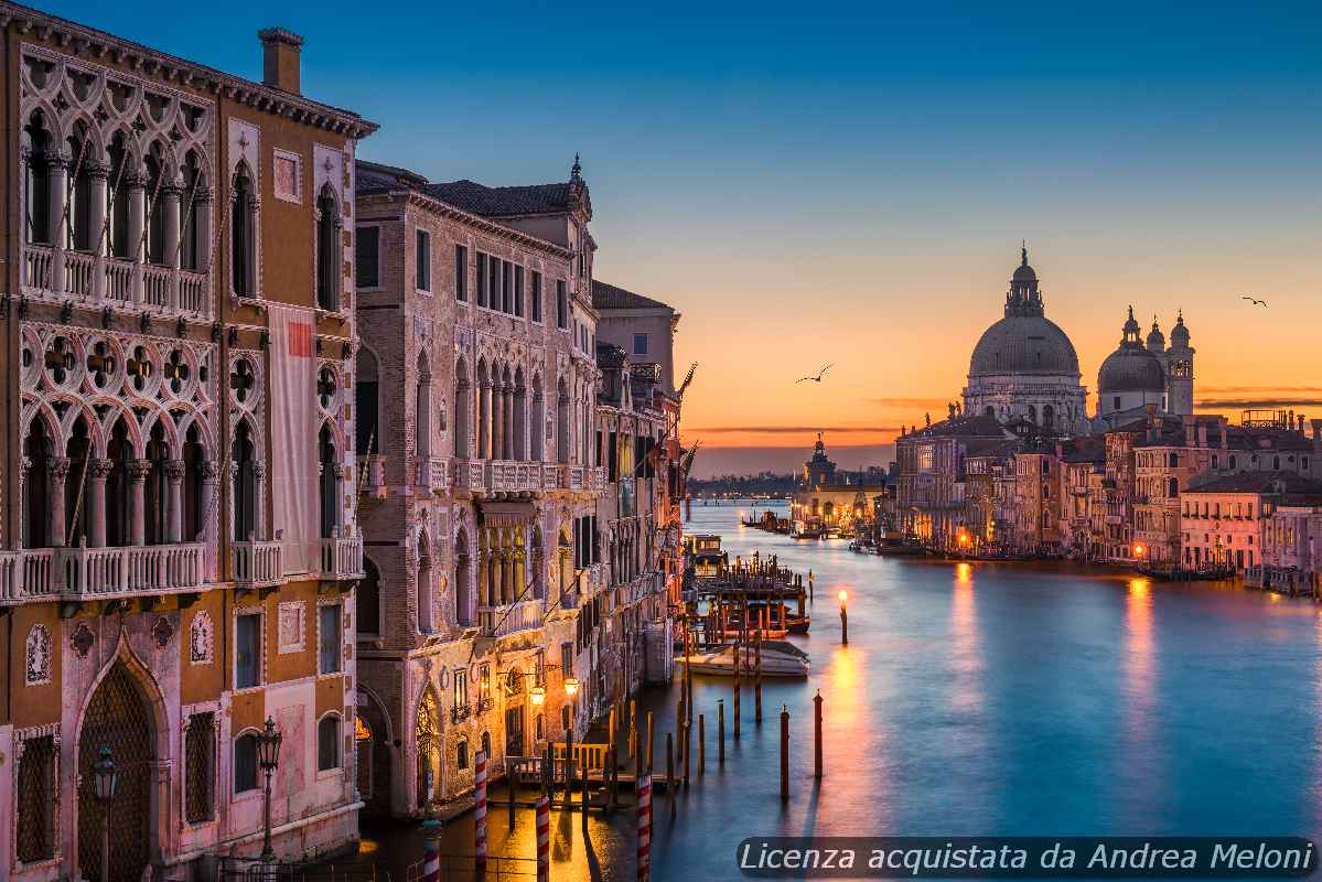 meteo-venezia:-domani-nuvoloso-con-piovaschi,-poi-molto-nuvoloso-con-pioggia-e-vento