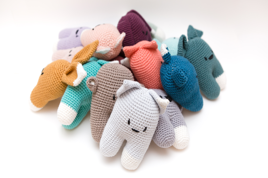 peluche tricot maybe monday