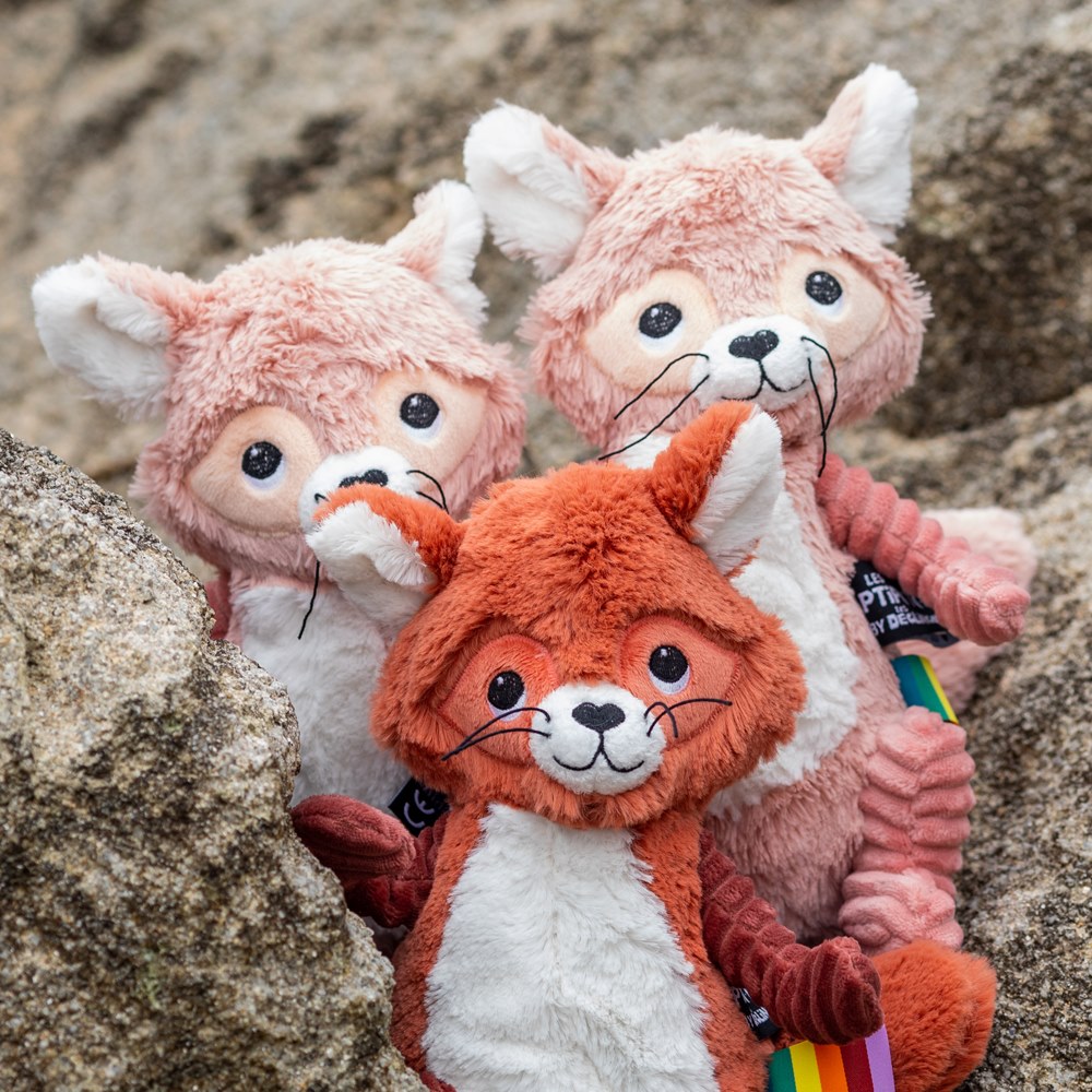 doudou raton laveur rose