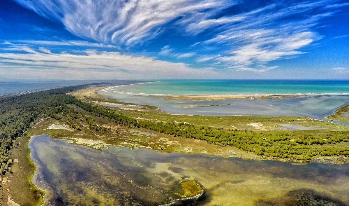 Laguna de Karavasta