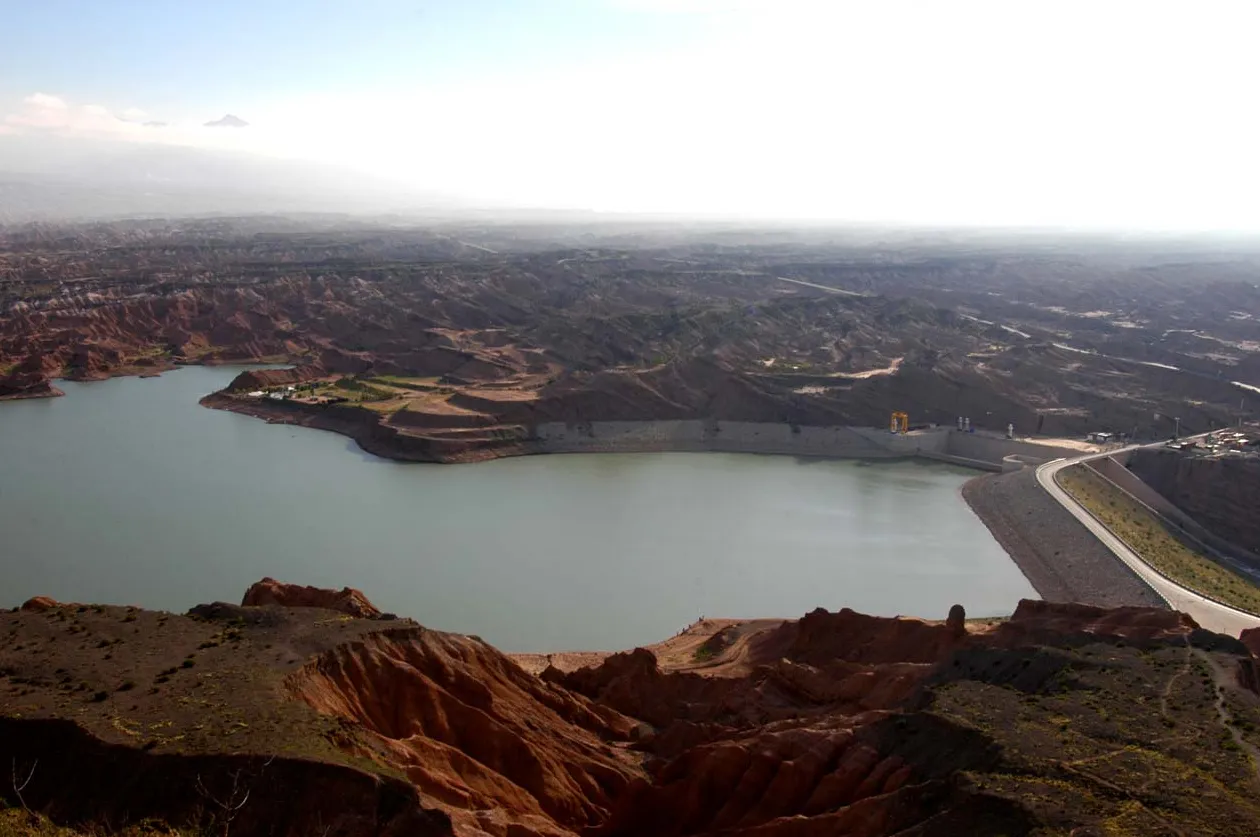 Dique y Embalse de Ullum